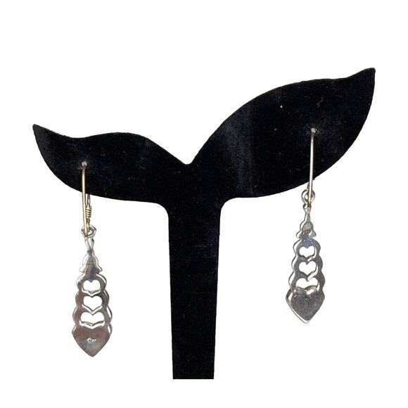 Vintage 9.25 Sterling Silver & Black Onyx Heart Drop Dangle Earrings - Picture 2 of 6